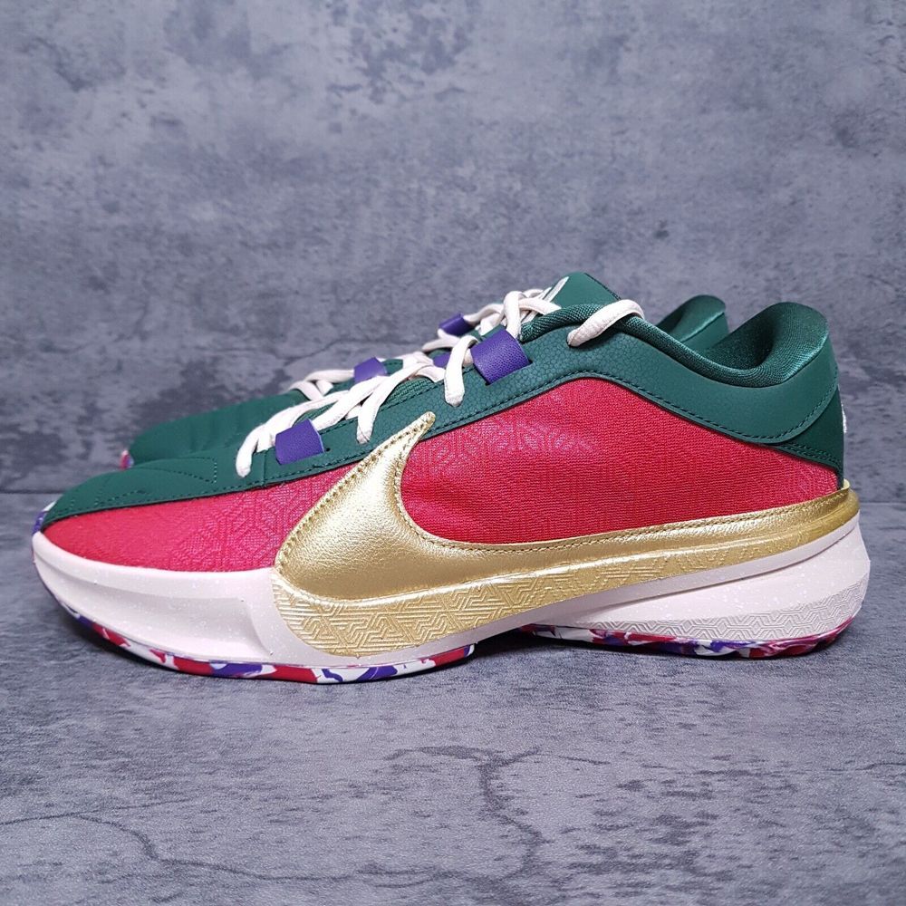 NIKE Zoom Freak 5 "Keep It a Buck" Basketball Shoes Mens 8.5 Green Red Christmas